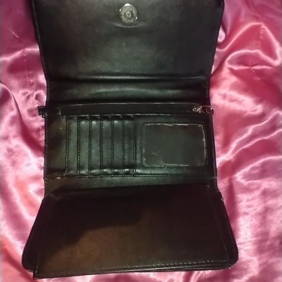 Ladies Wallet - Picture 8 of 11